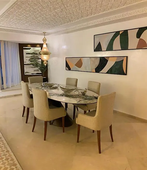 Cosy Nice Apartment Casablanca 0*,  Maroc